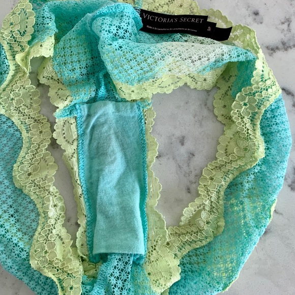 Victoria’s Secret Very Sexy Bra Set - Picture 5 of 7